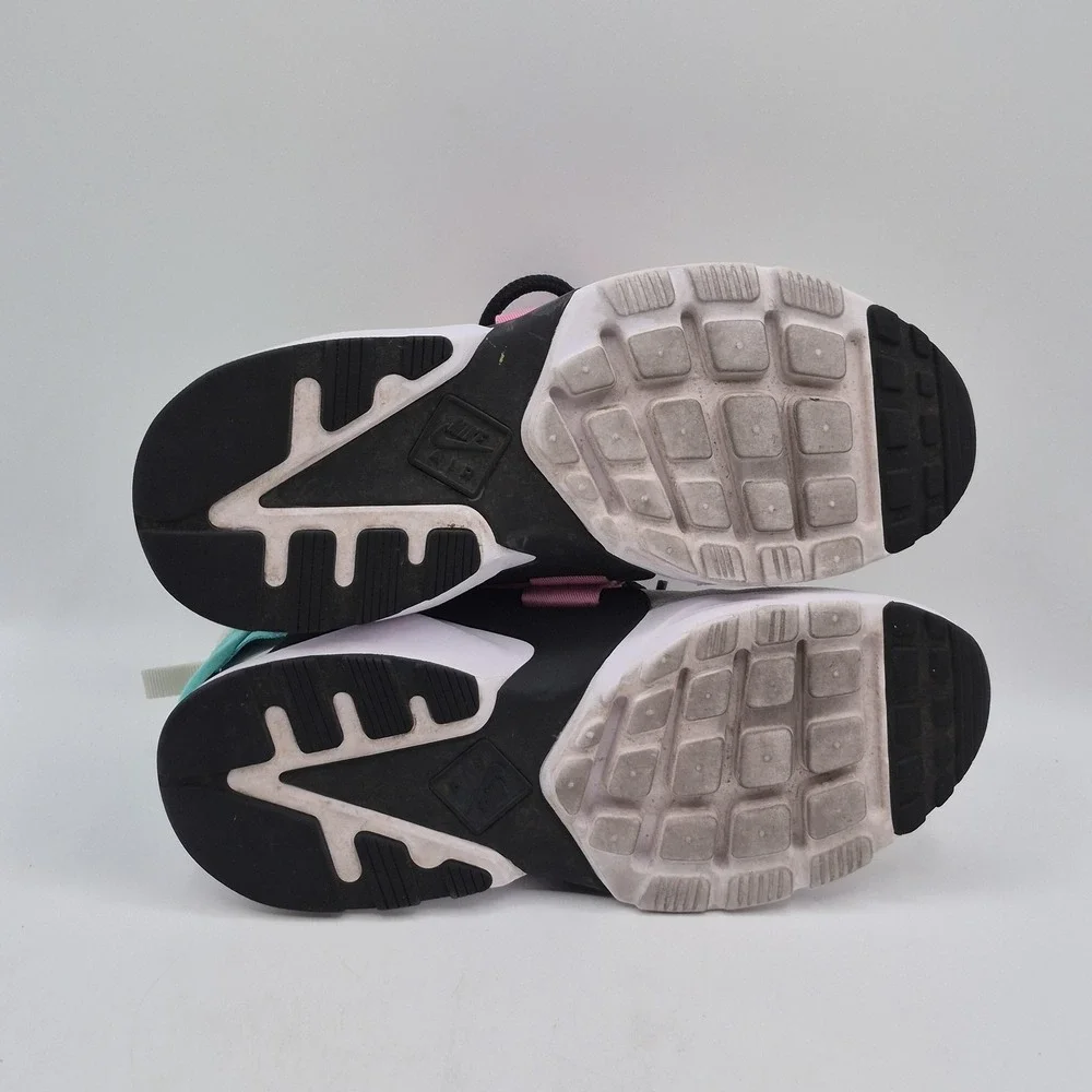 Nike Air Huarache City Low‎ Shoes Womens Size 6 White Pink Teal Black AH6804-014